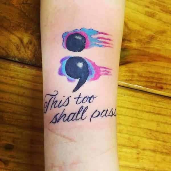 Tatuaje punto y coma con frase