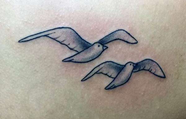 Tatuajes pequeños - golondrinas