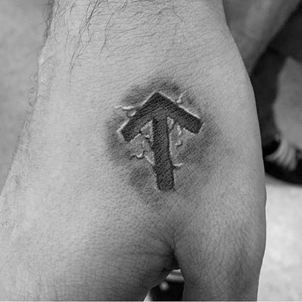 Tatuajes pequeños - flecha