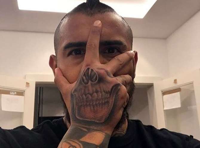 Tatuajes de futbolistas famosos: Arturo Vidal