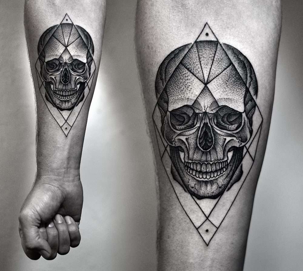 Tatuaje de calavera dotwork