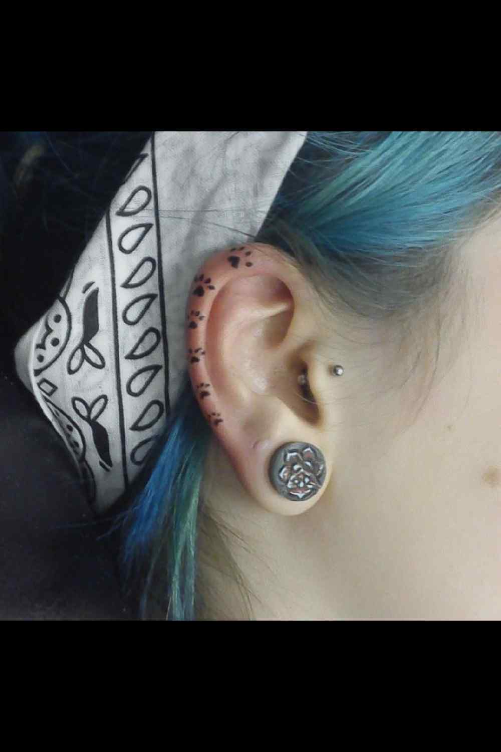 tatuajes en el oído