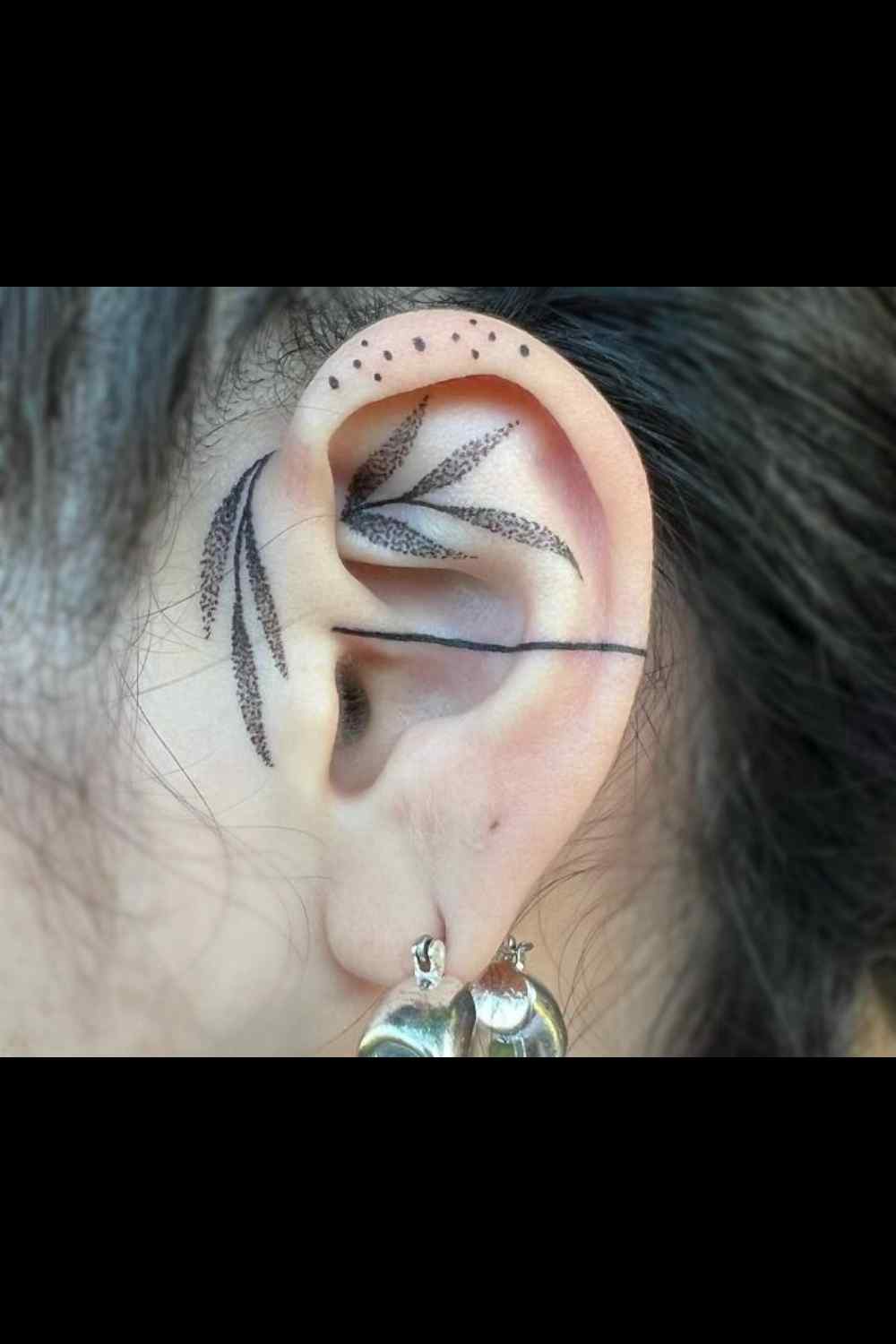 tatuajes en el oído