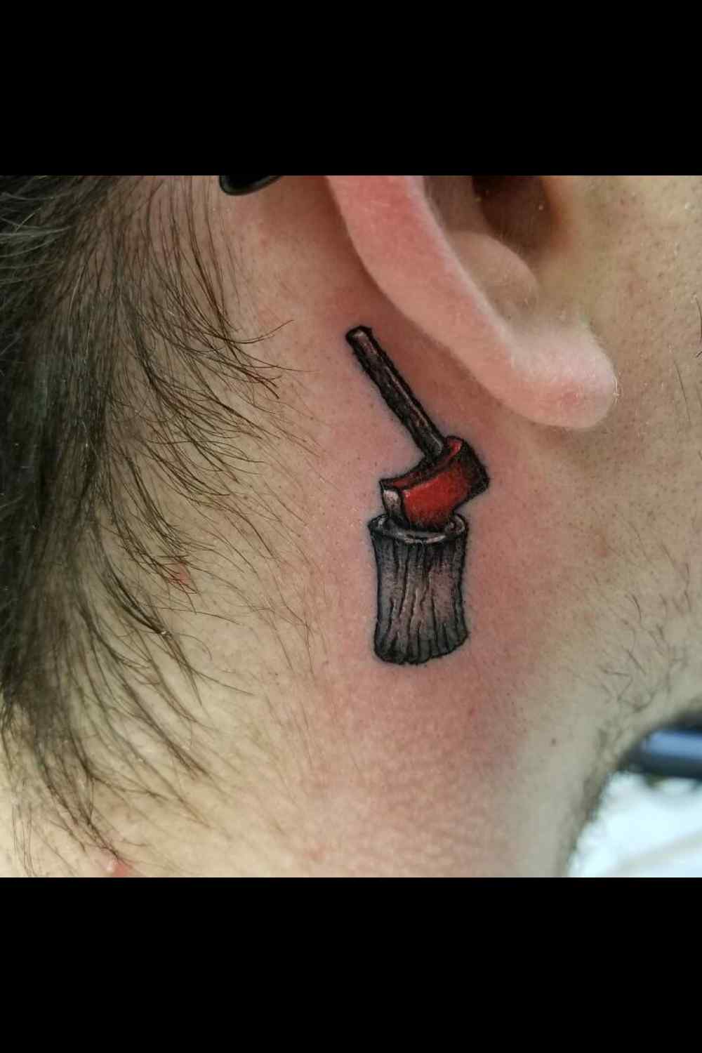 tatuajes en el oído