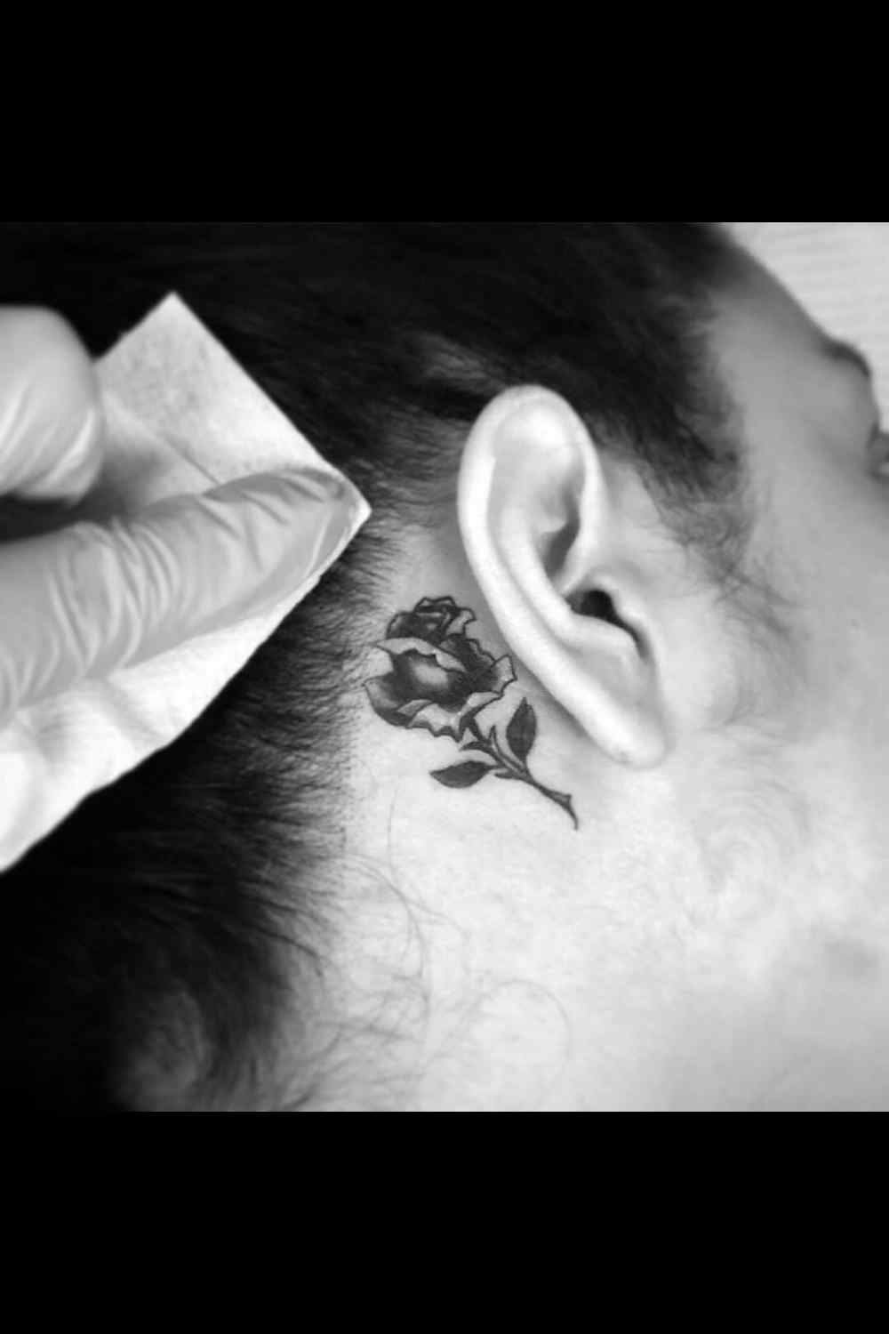 tatuajes en el oído
