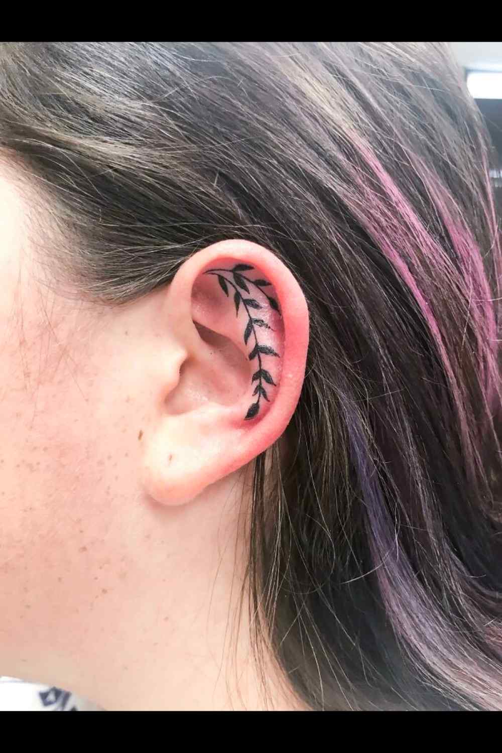 tatuajes en el oído