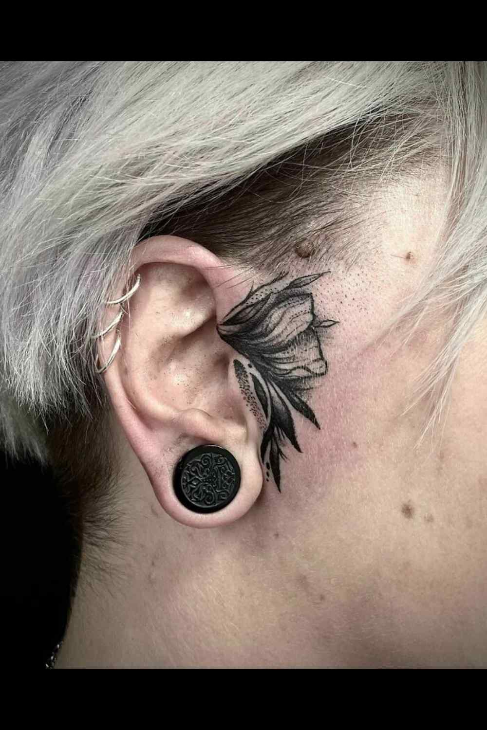 tatuajes en el oído