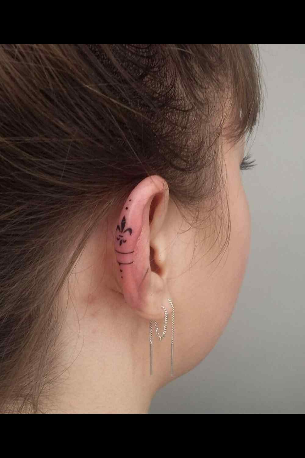 tatuajes en el oído