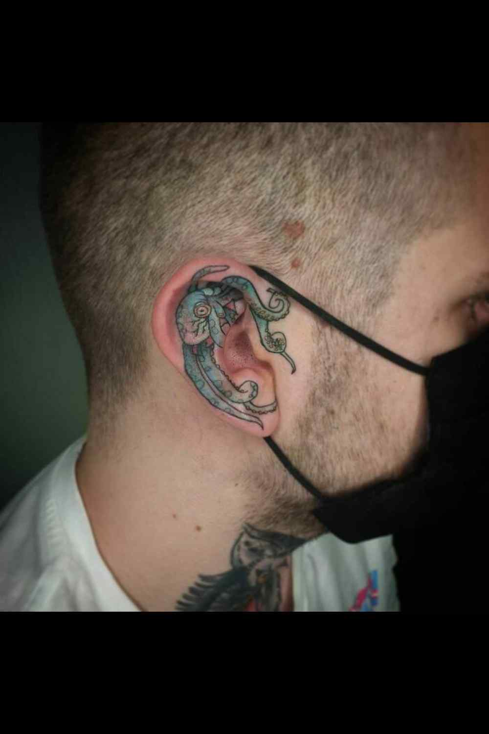 tatuajes en el oído